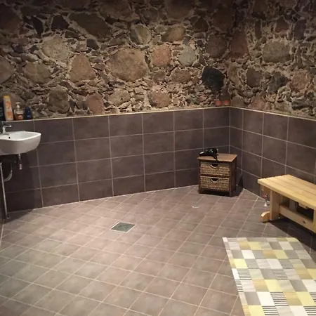 House Neeruti